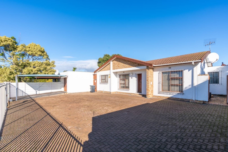 3 Bedroom Property for Sale in Tijgerhof Western Cape